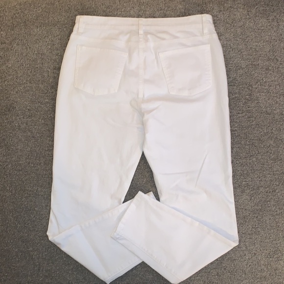 Eileen Fisher Jeans - Picture 2 of 7